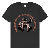 11391_280412_183_v1_front_1024 - SHIRT & CANVAS